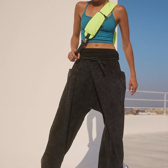 FP Movement Hot Shot Sport Pantsuits - Picture 6 of 7